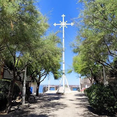 Mezzanine 公寓 阿卡雄