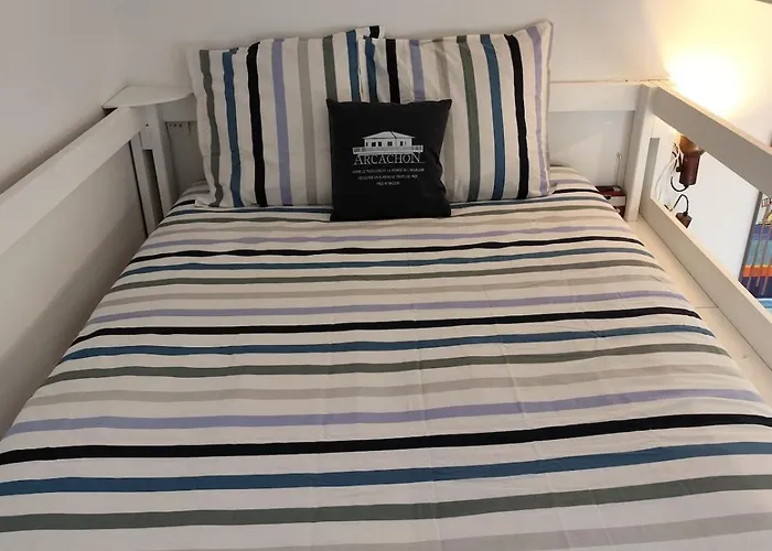 Mezzanine アルカション